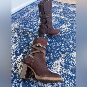 Tory Burch Leather Suede Wine Mid-Calf Boots With Square Toes, Size 6.5